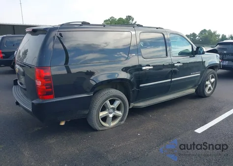 2013 Chevrolet Suburban 1500 Ltz z USA, uszkodzony, nr VIN 1GNSCKE08DR356810